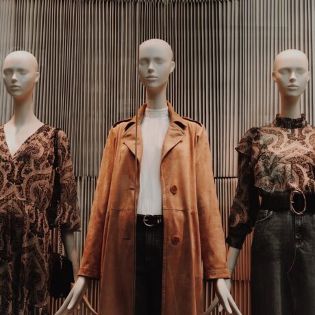 Semana Fashion Revolution propõe debate por soluções inovadoras na moda -  Guia JeansWear